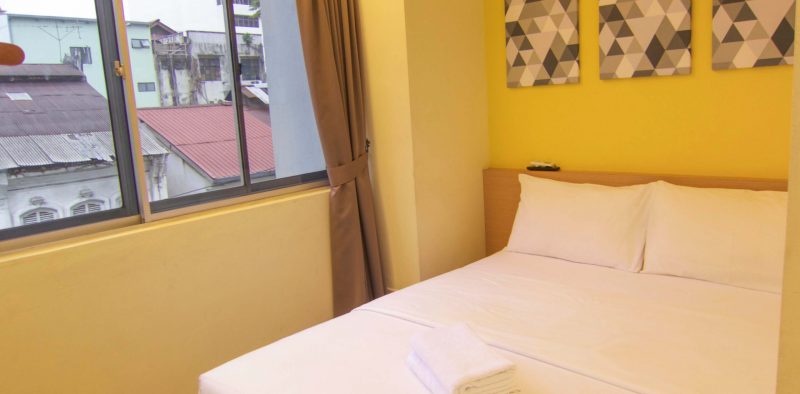 Mini Double Room With Windows 01